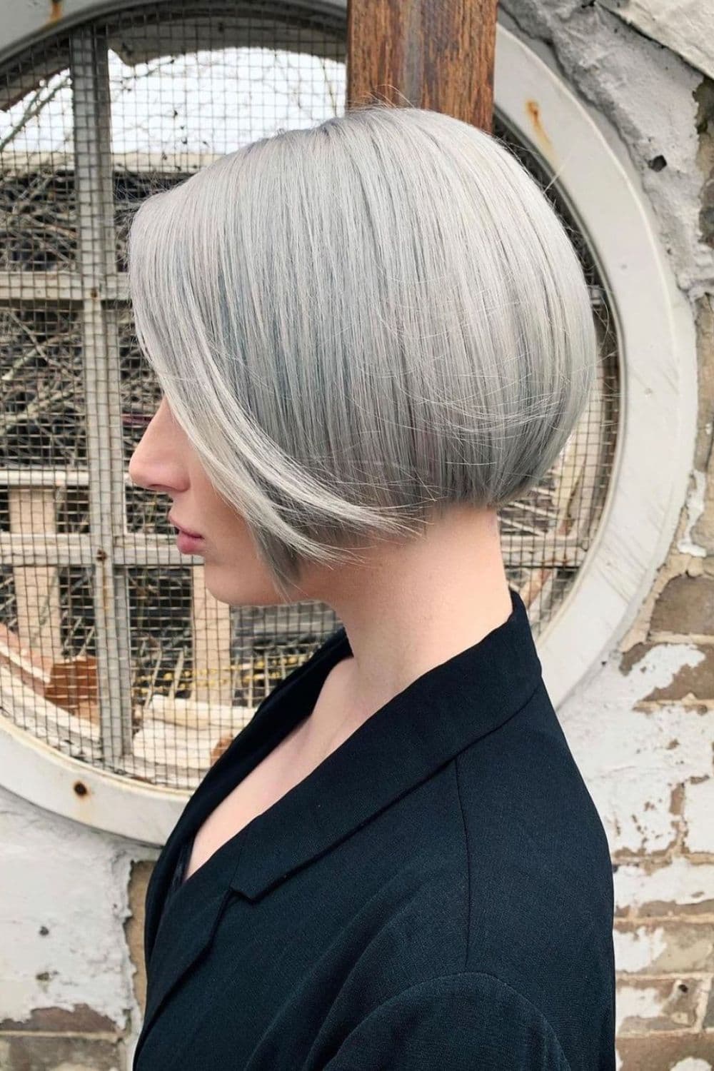 25 Trendy Silver Hair Color Ideas For A Stunning Look